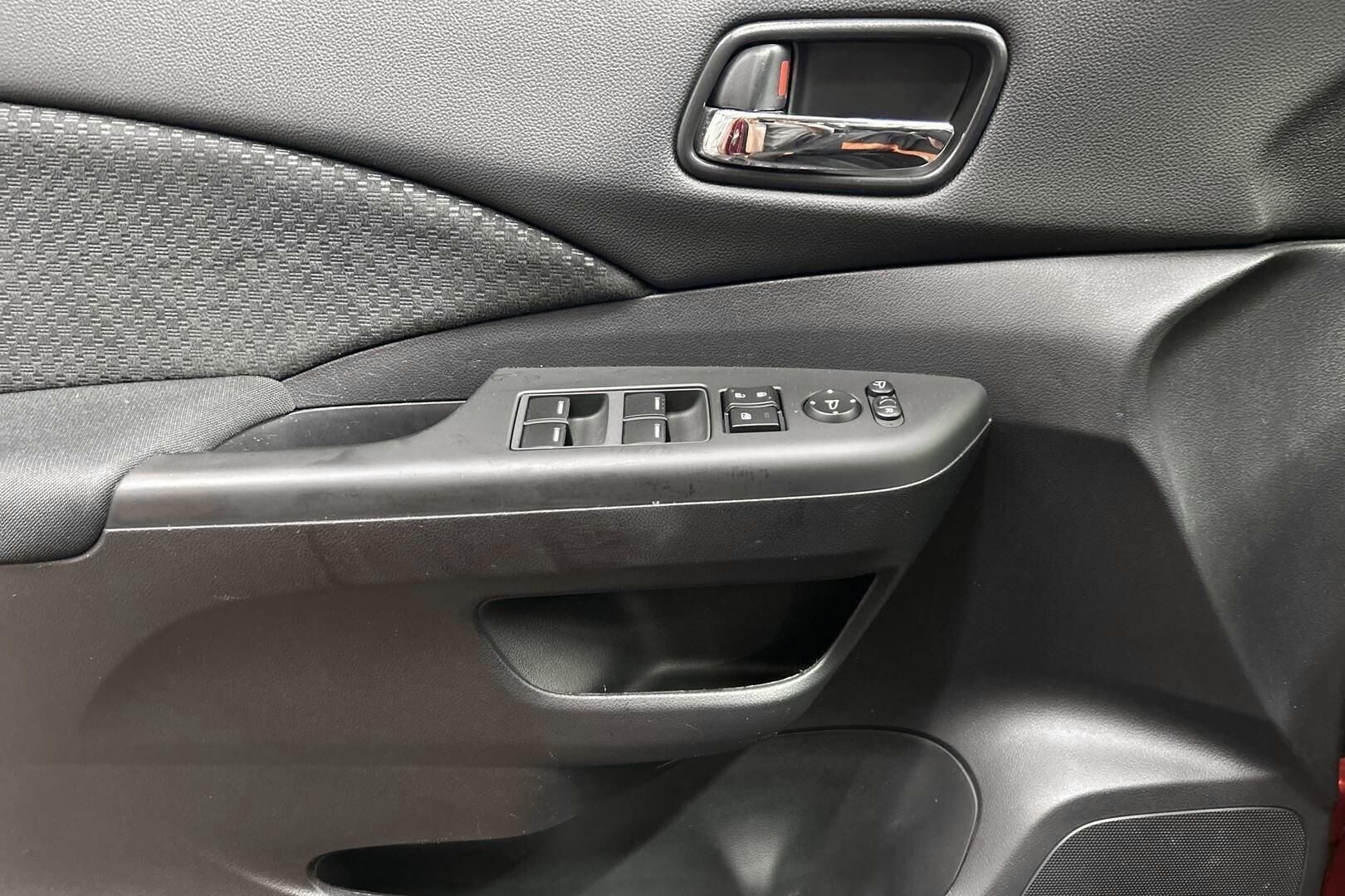Honda CR-V iso kuva 20