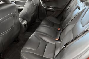 Volvo S60 esikatselu 10