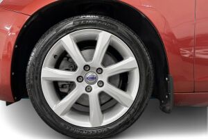 Volvo S60 esikatselu 13