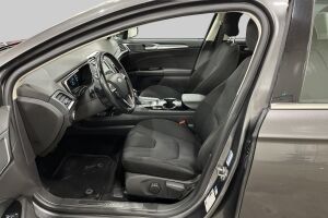 Ford Mondeo esikatselu 9