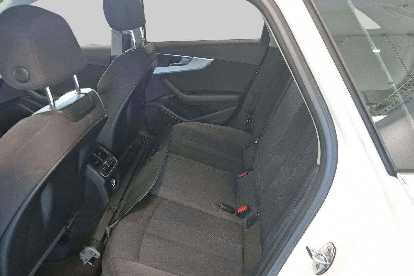 Audi A4 allroad quattro iso kuva 8