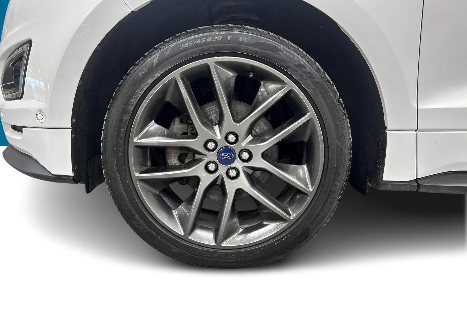 Ford Edge iso kuva 11