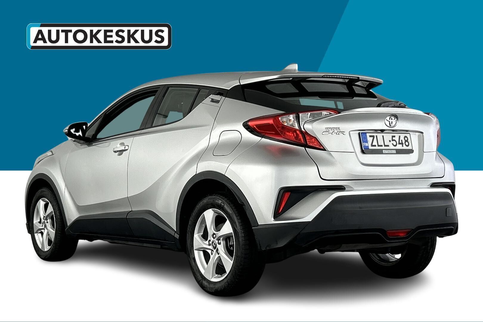 Toyota C-HR iso kuva 7