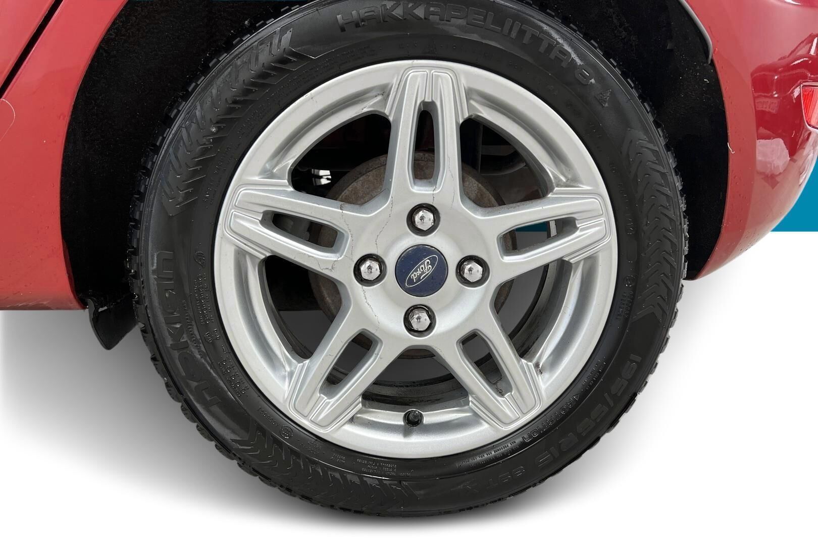 Ford Fiesta iso kuva 13