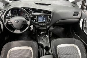 Kia cee'd esikatselu 18