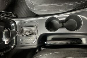 Kia cee'd esikatselu 20