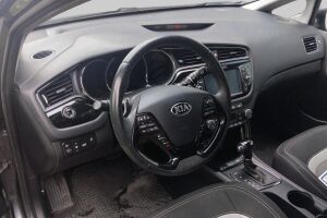 Kia cee'd esikatselu 2