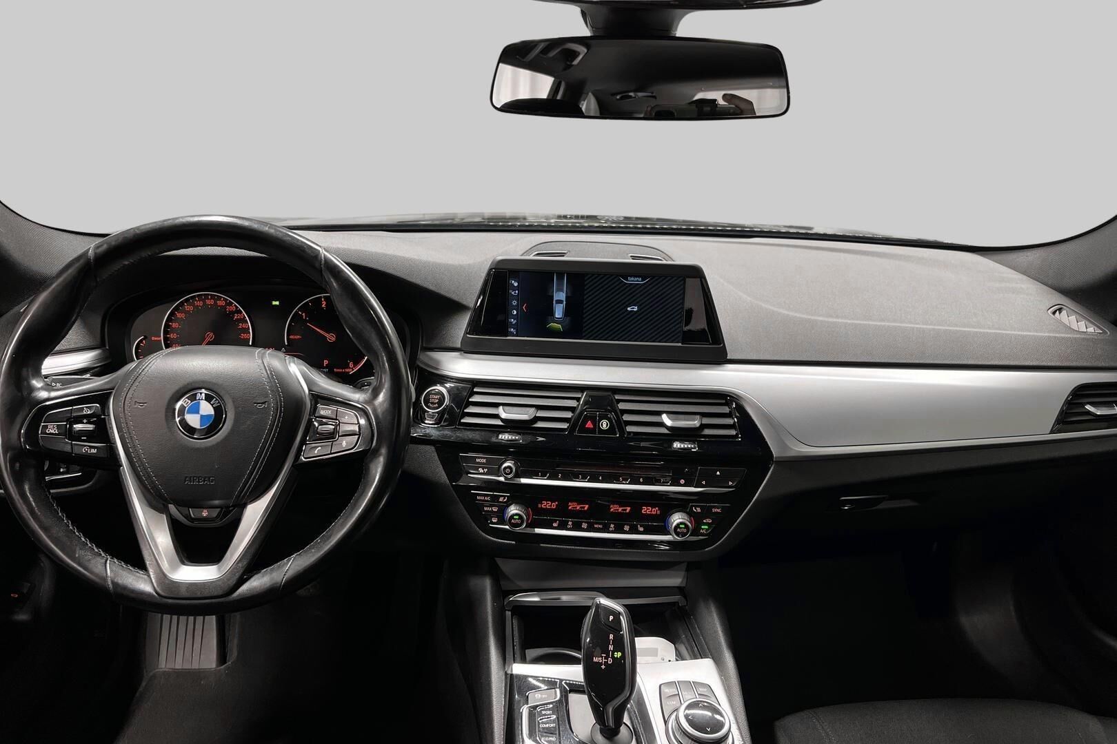 BMW 5-sarja iso kuva 11