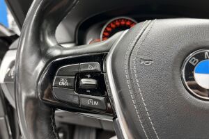 BMW 5-sarja esikatselu 18
