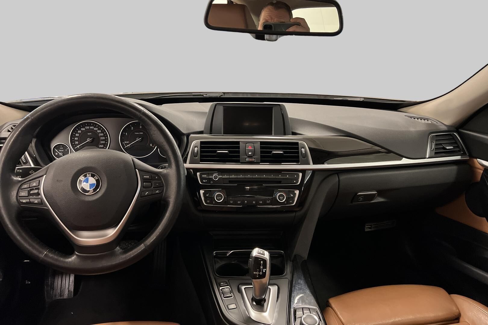 BMW 3-sarja iso kuva 10