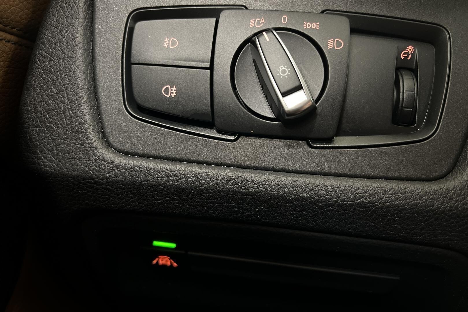 BMW 3-sarja iso kuva 18