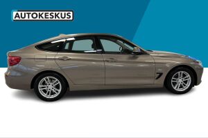 BMW 3-sarja esikatselu 0