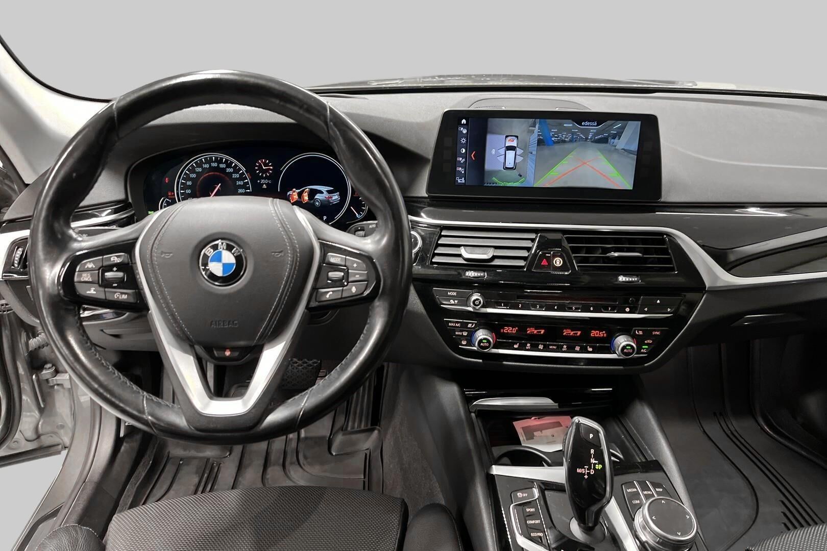 BMW 5-sarja iso kuva 11