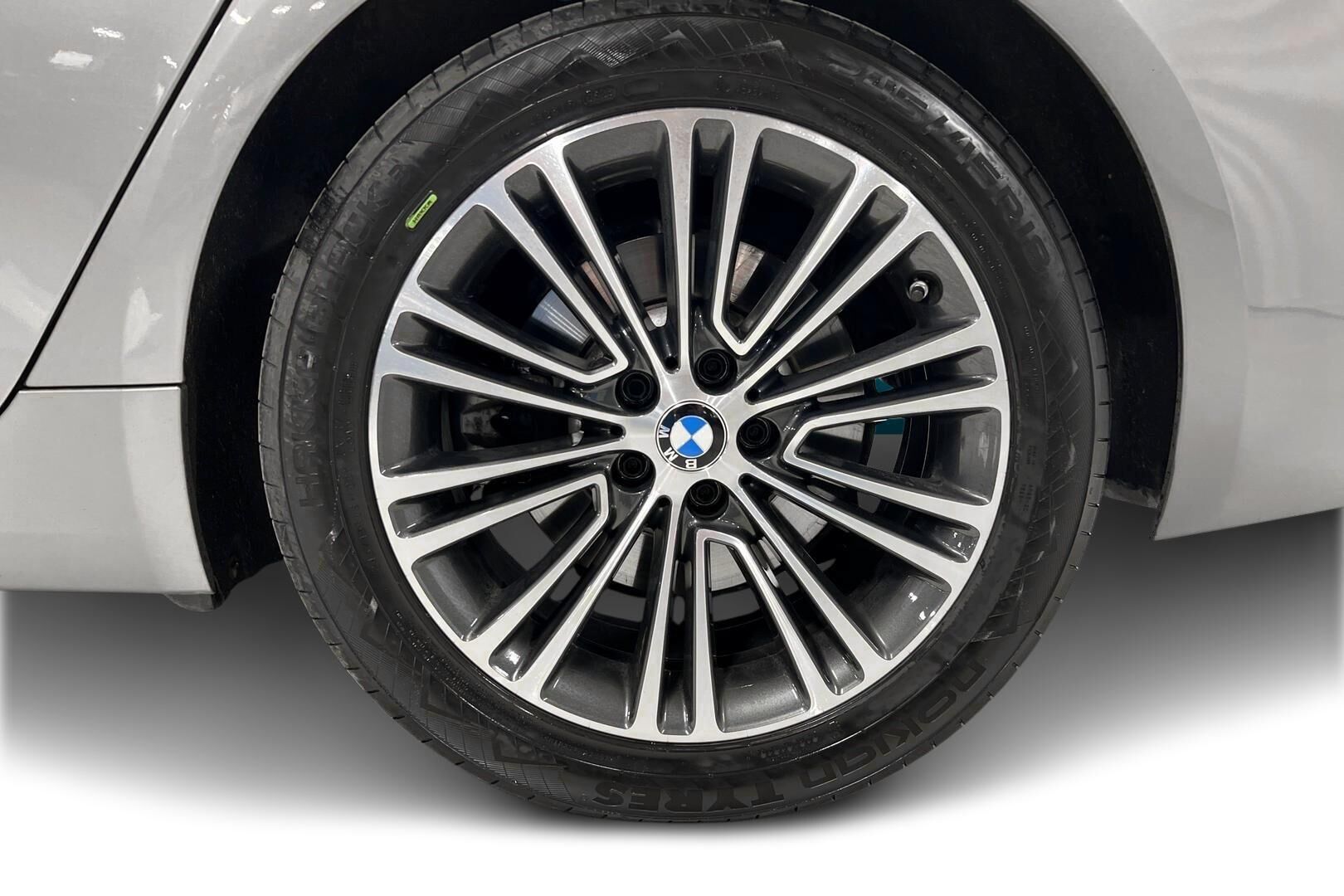 BMW 5-sarja iso kuva 13