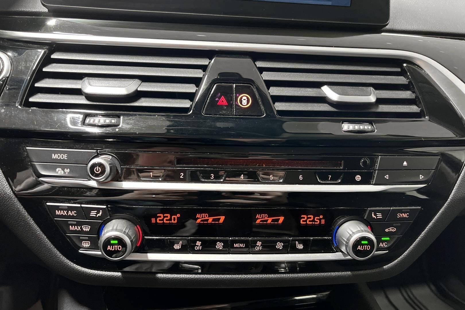 BMW 5-sarja iso kuva 25