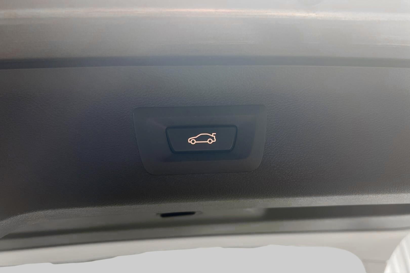 BMW 5-sarja iso kuva 21