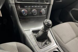 Volkswagen Golf esikatselu 21