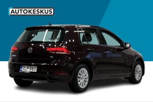 Volkswagen Golf esikatselu 5