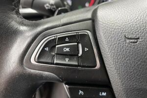 Ford Kuga esikatselu 16