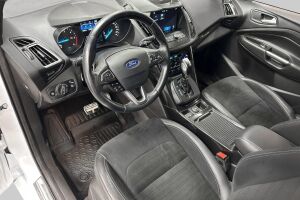 Ford Kuga esikatselu 9