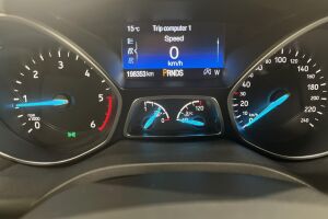 Ford Kuga esikatselu 15