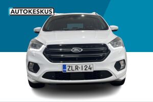 Ford Kuga esikatselu 2