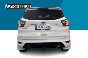 Ford Kuga esikatselu 6