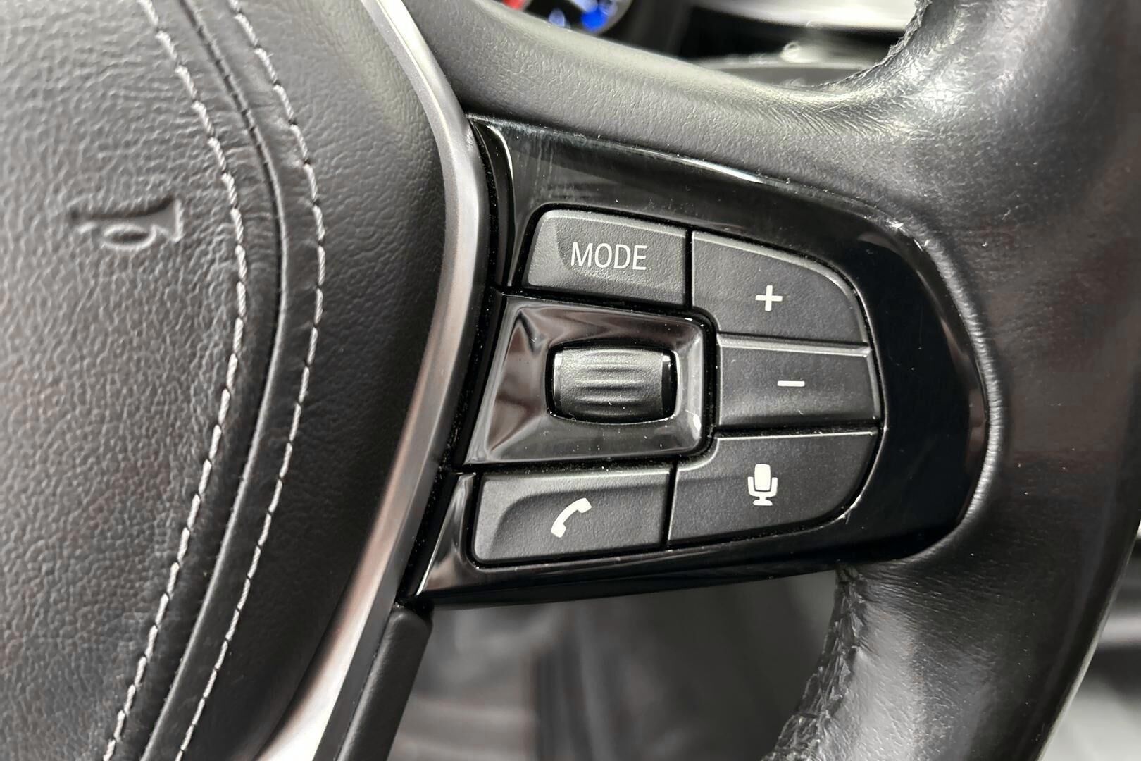 BMW 5-sarja iso kuva 13