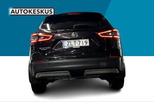 Nissan Qashqai esikatselu 6