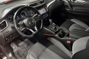 Nissan Qashqai esikatselu 9