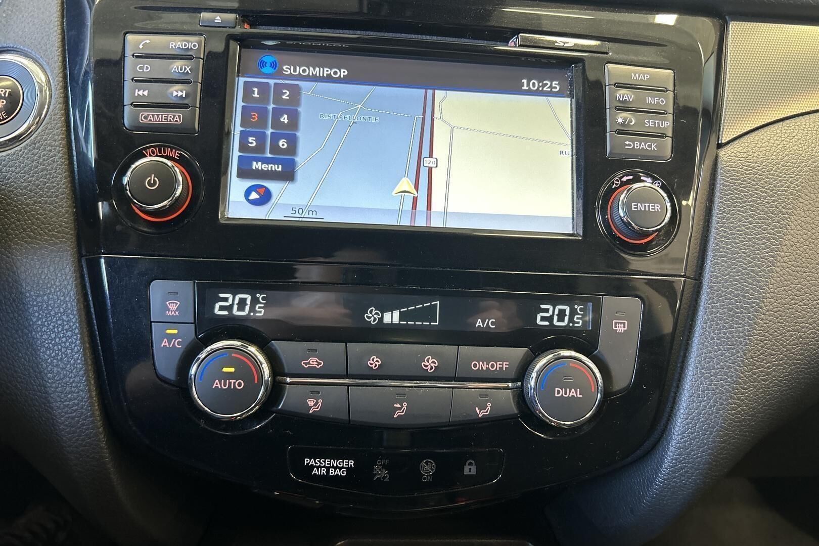 Nissan Qashqai iso kuva 16