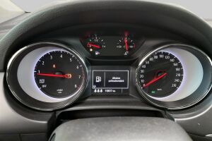 Opel Astra esikatselu 14