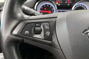 Opel Astra esikatselu 19