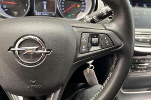 Opel Astra esikatselu 21