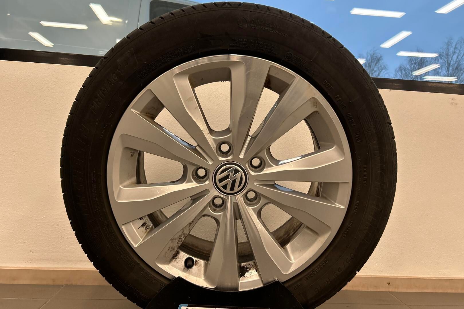 Volkswagen Golf Sportsvan iso kuva 12