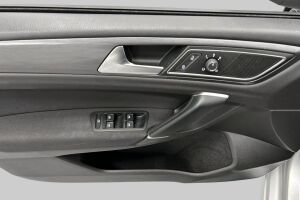 Volkswagen Golf Sportsvan esikatselu 19