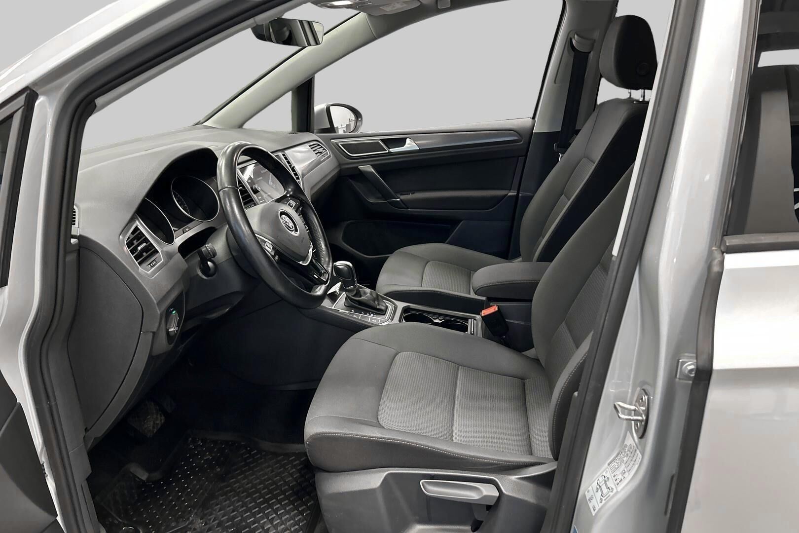 Volkswagen Golf Sportsvan iso kuva 8