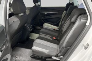 Peugeot 5008 esikatselu 5