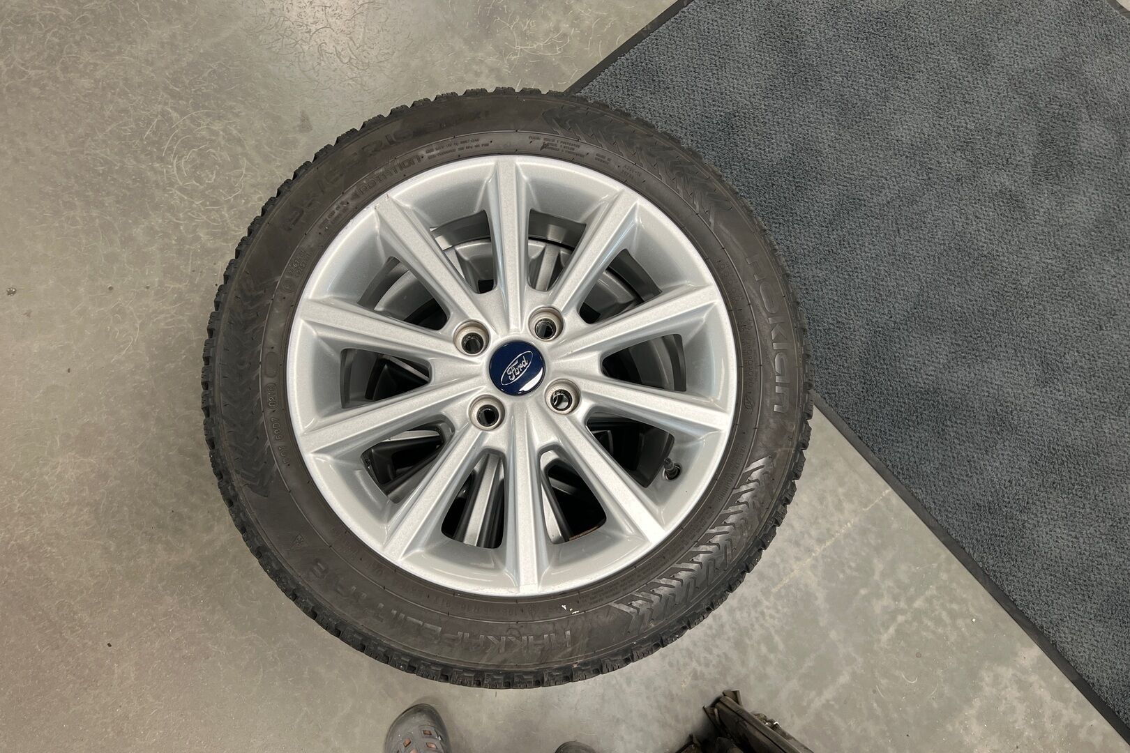 Ford Fiesta iso kuva 16