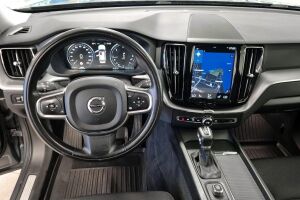 Volvo XC60 esikatselu 11