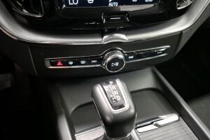 Volvo XC60 esikatselu 24