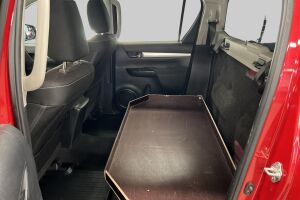 Toyota Hilux esikatselu 9