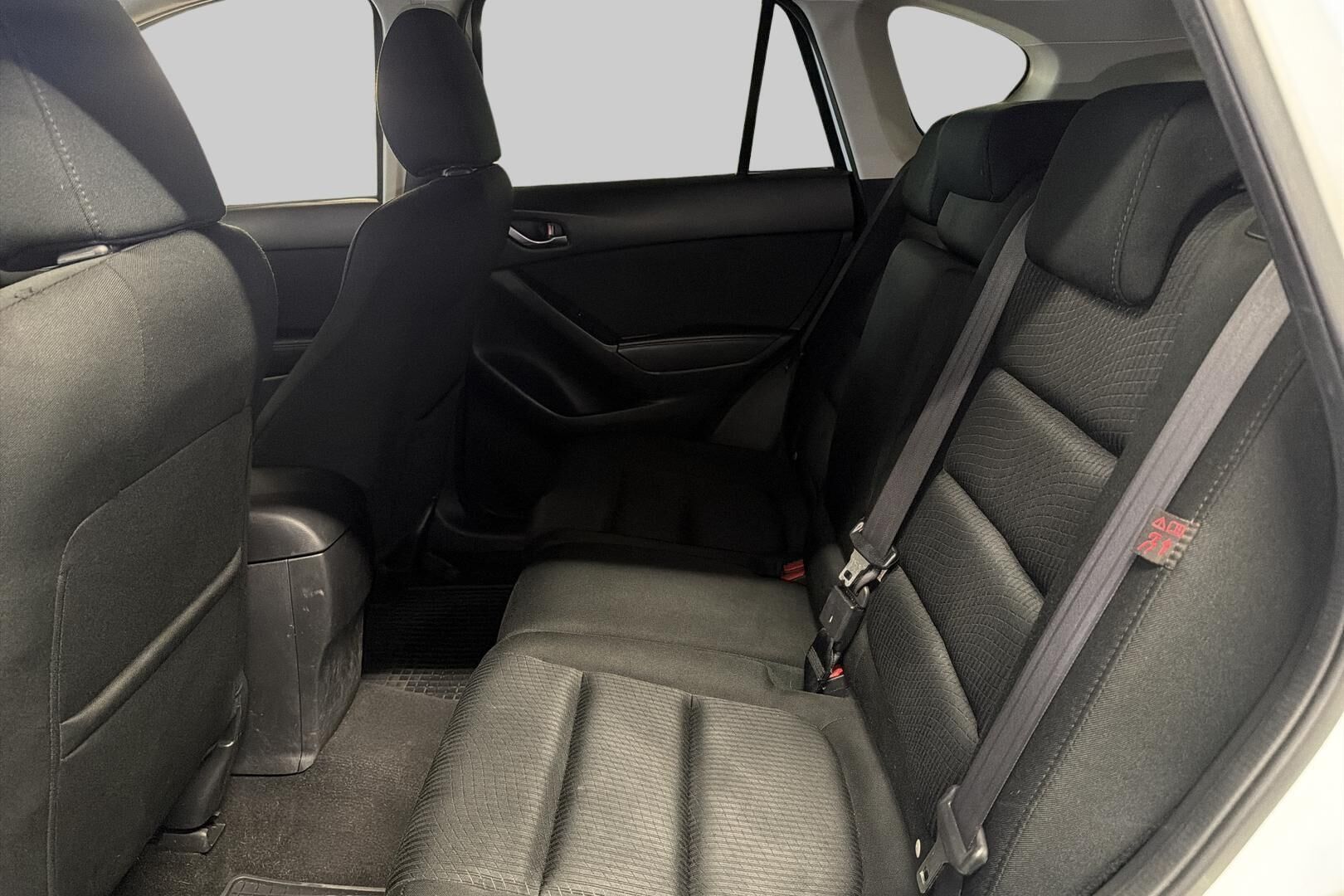 Mazda CX-5 iso kuva 10