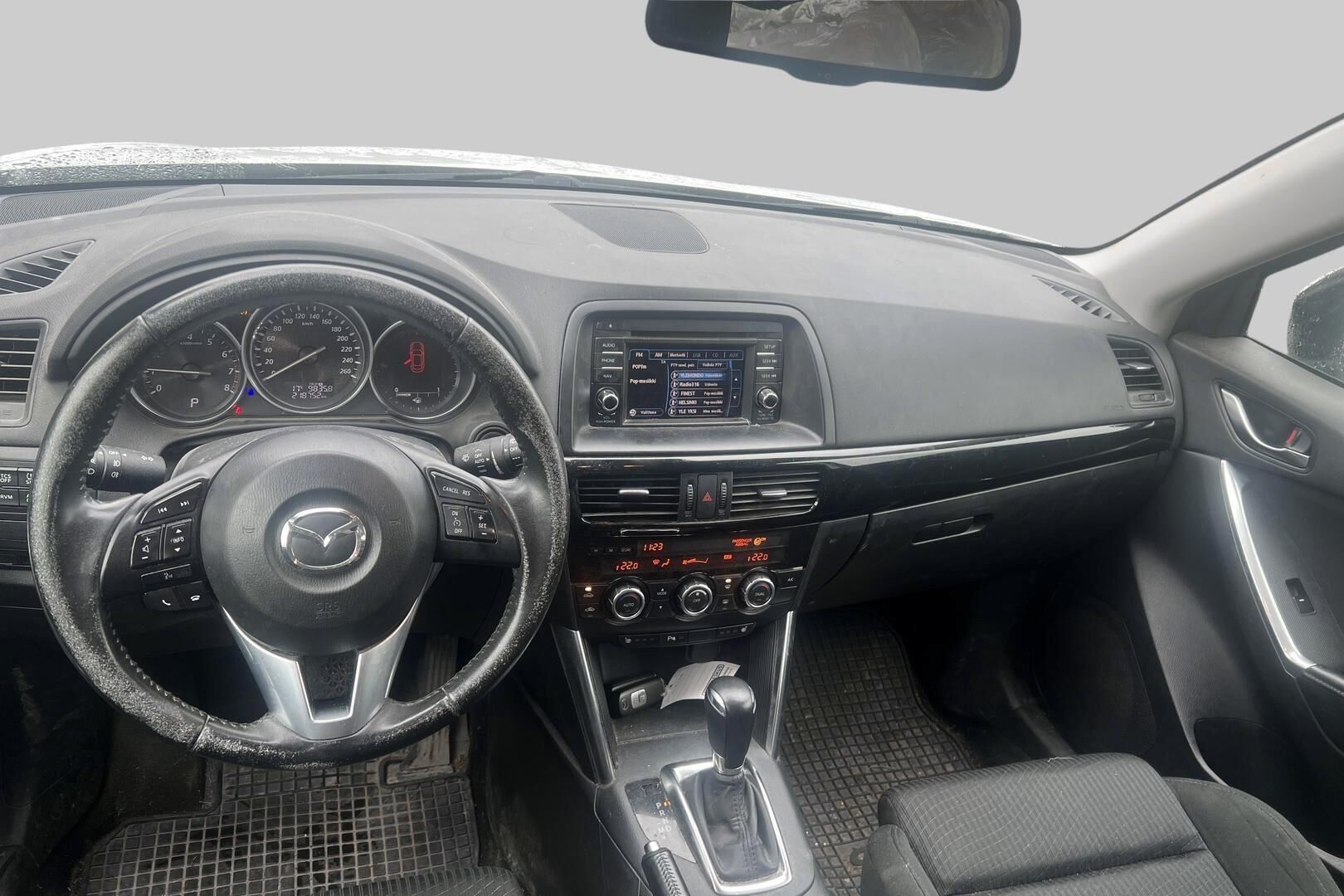 Mazda CX-5 iso kuva 2