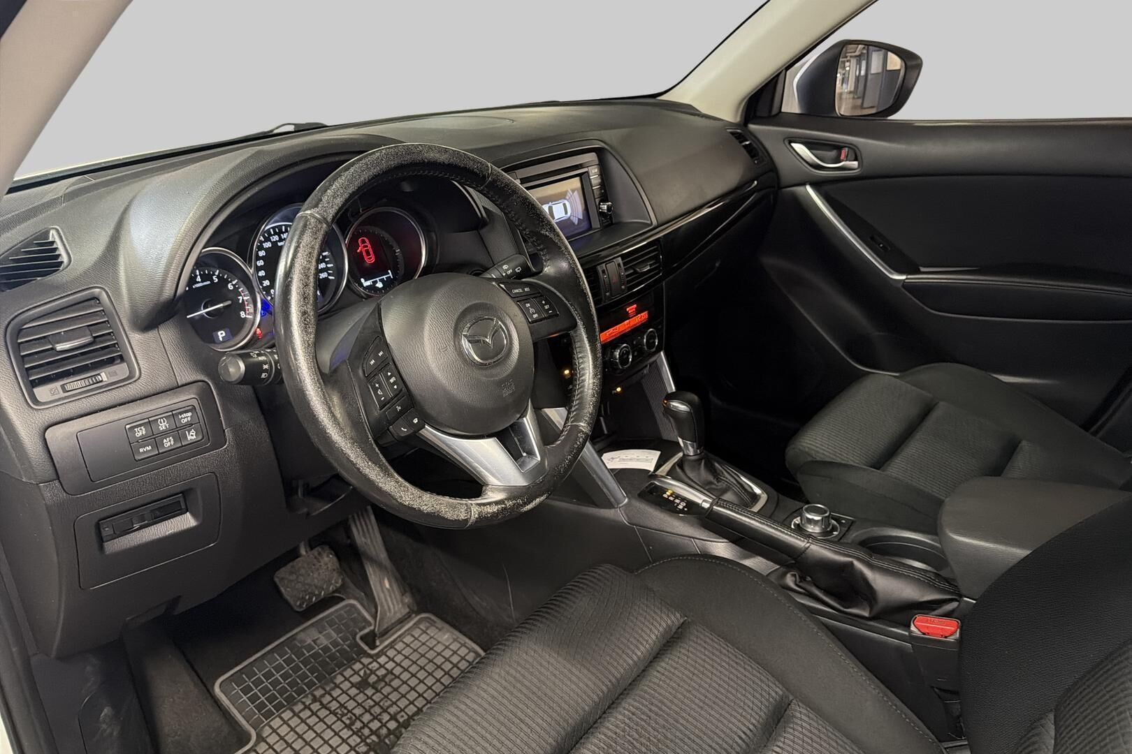 Mazda CX-5 iso kuva 9