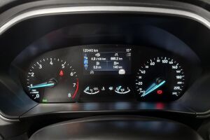 Ford Focus esikatselu 17