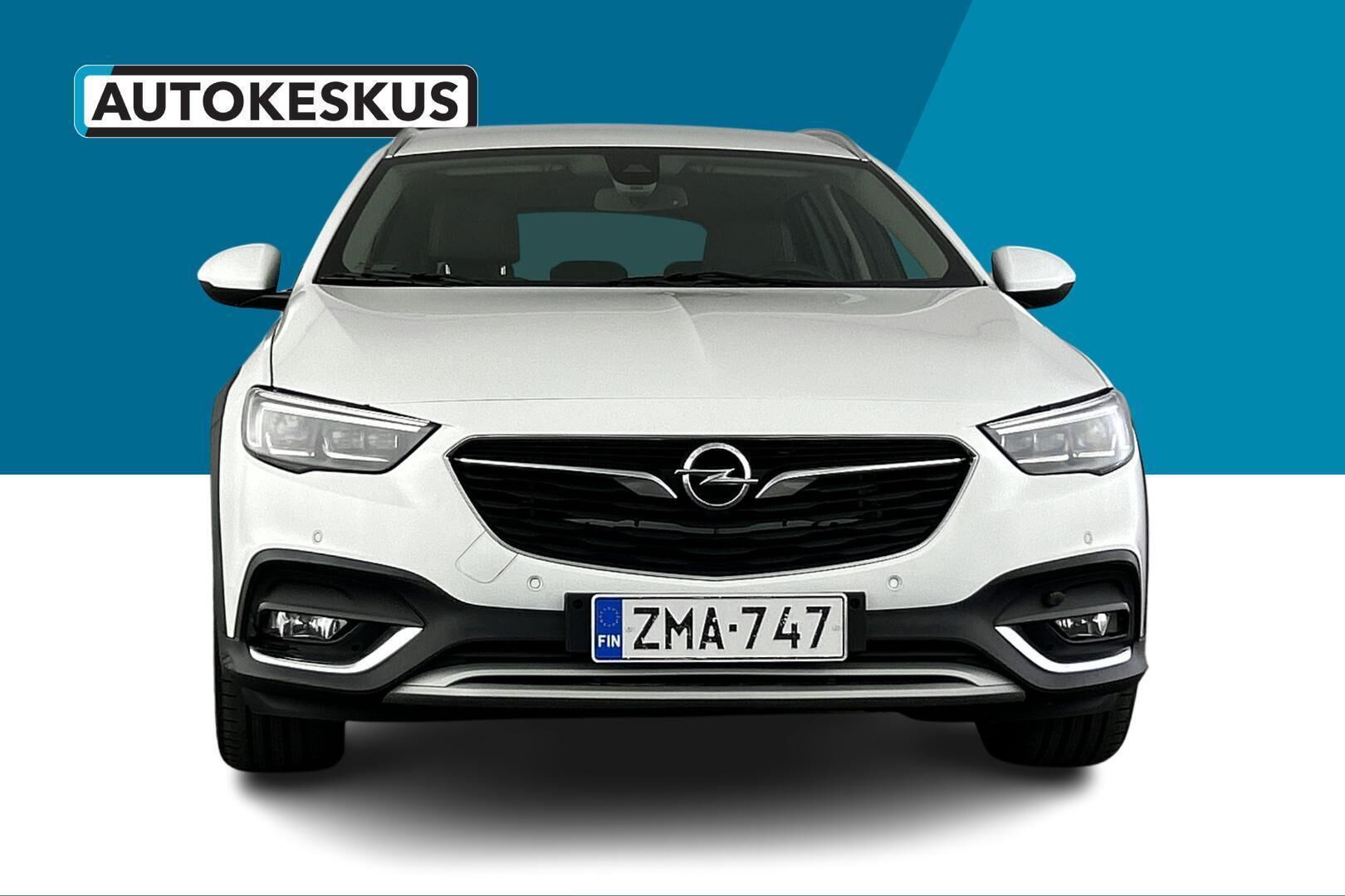 Opel Insignia iso kuva 1