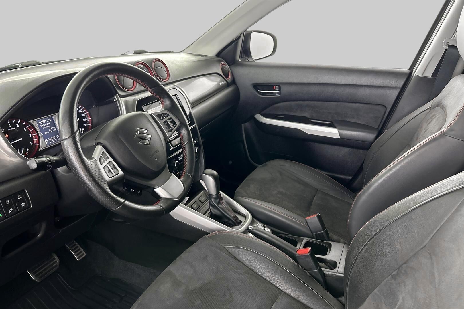 Suzuki Vitara iso kuva 9