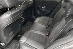 Mercedes-Benz A esikatselu 10