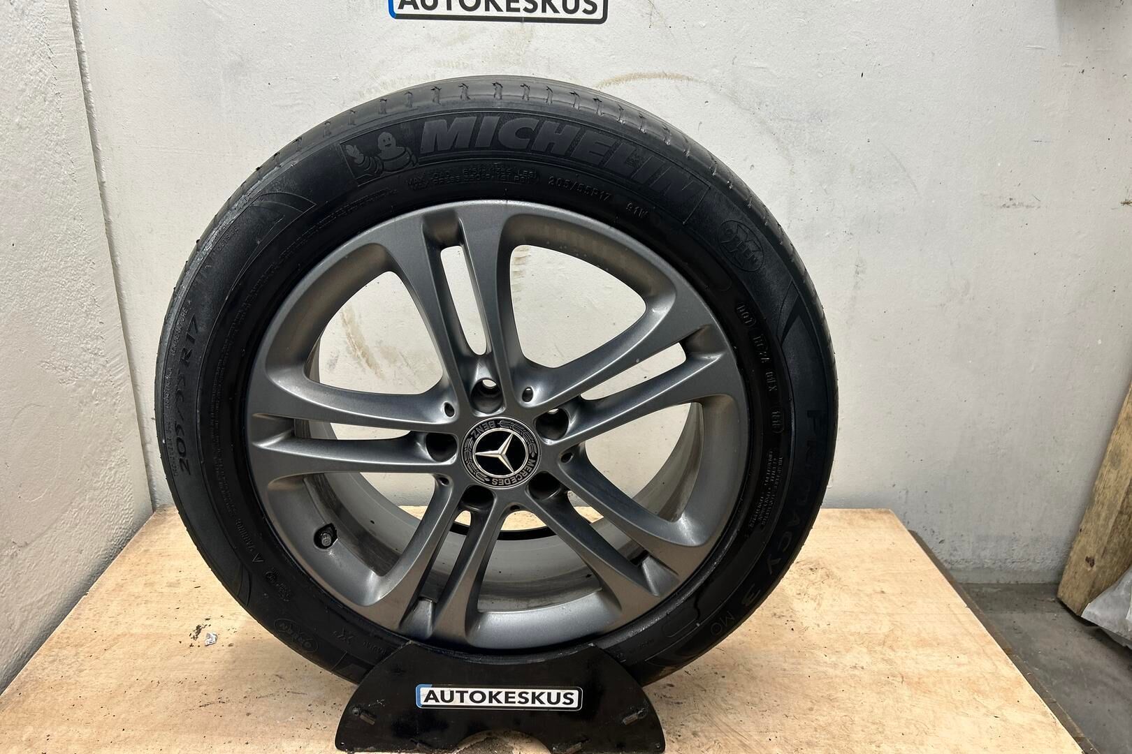 Mercedes-Benz A iso kuva 21